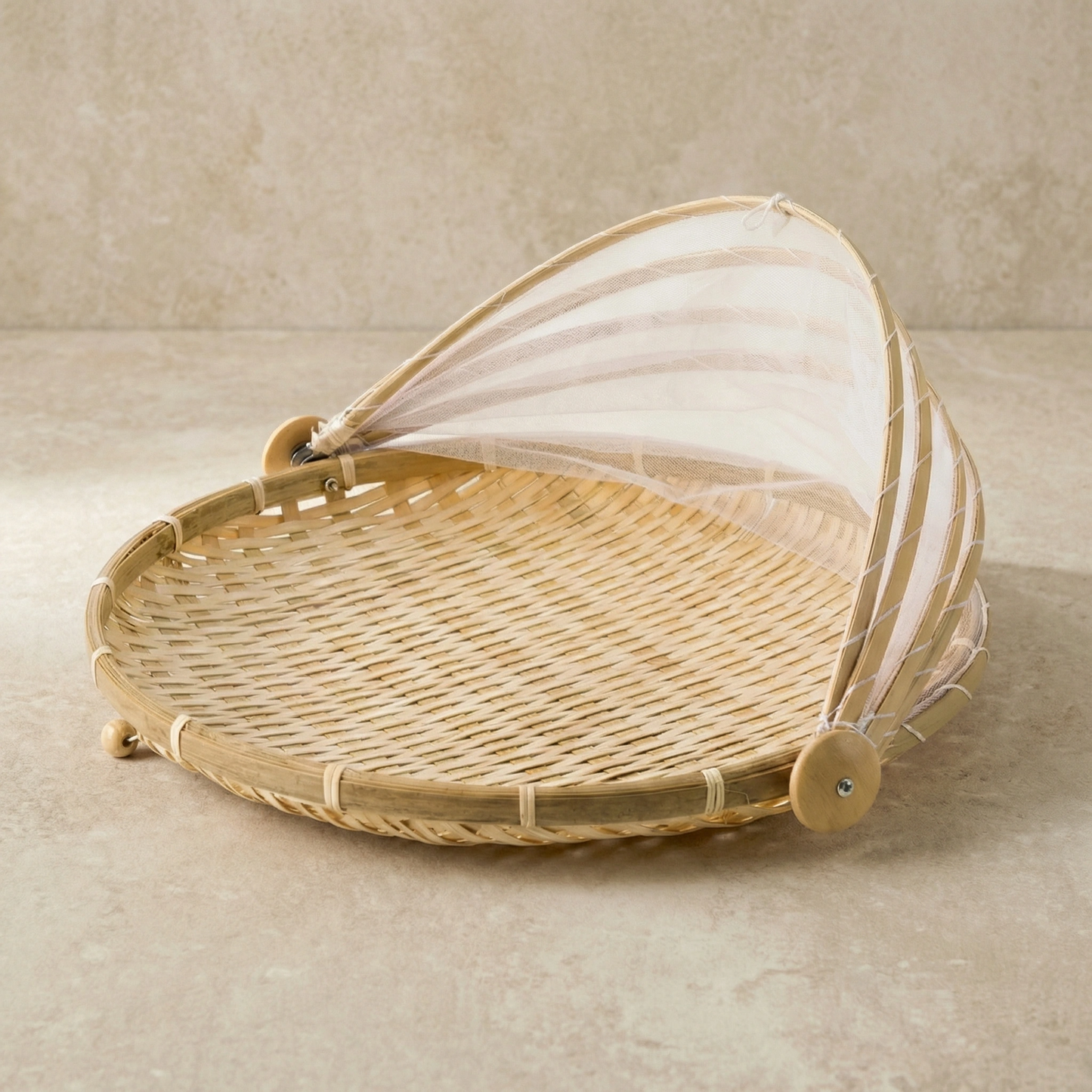 COVERED HARVEST BASKET