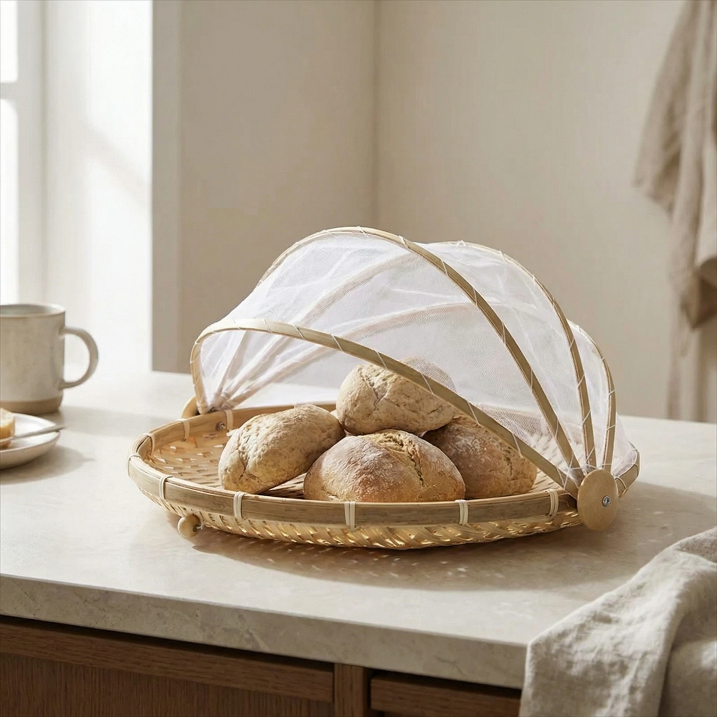 COVERED HARVEST BASKET